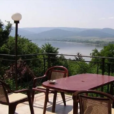 Dunakavics Apartman 3